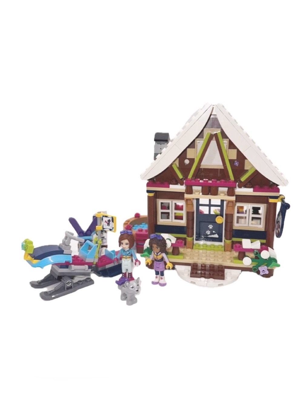 LEGO Friends Snow Resort Chalet 41323 complete set